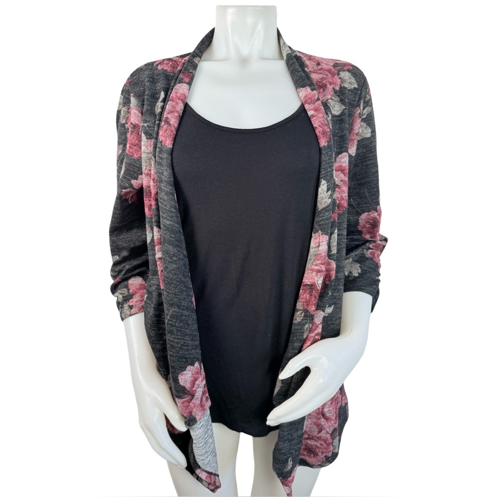 Naïf 2-in-1 Floral Open Front Cardigan Blouse -
Charcoal & Pink Rose Size L - Picture 3 of 7
